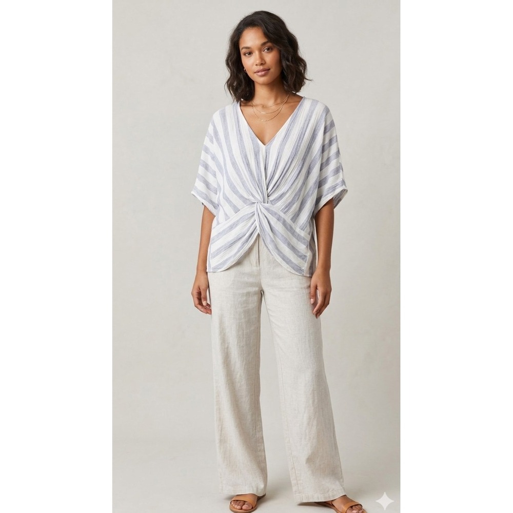 Umgee Women's Size M BW Striped Top Nautical CottagecoreBoho Twist Front Rayon